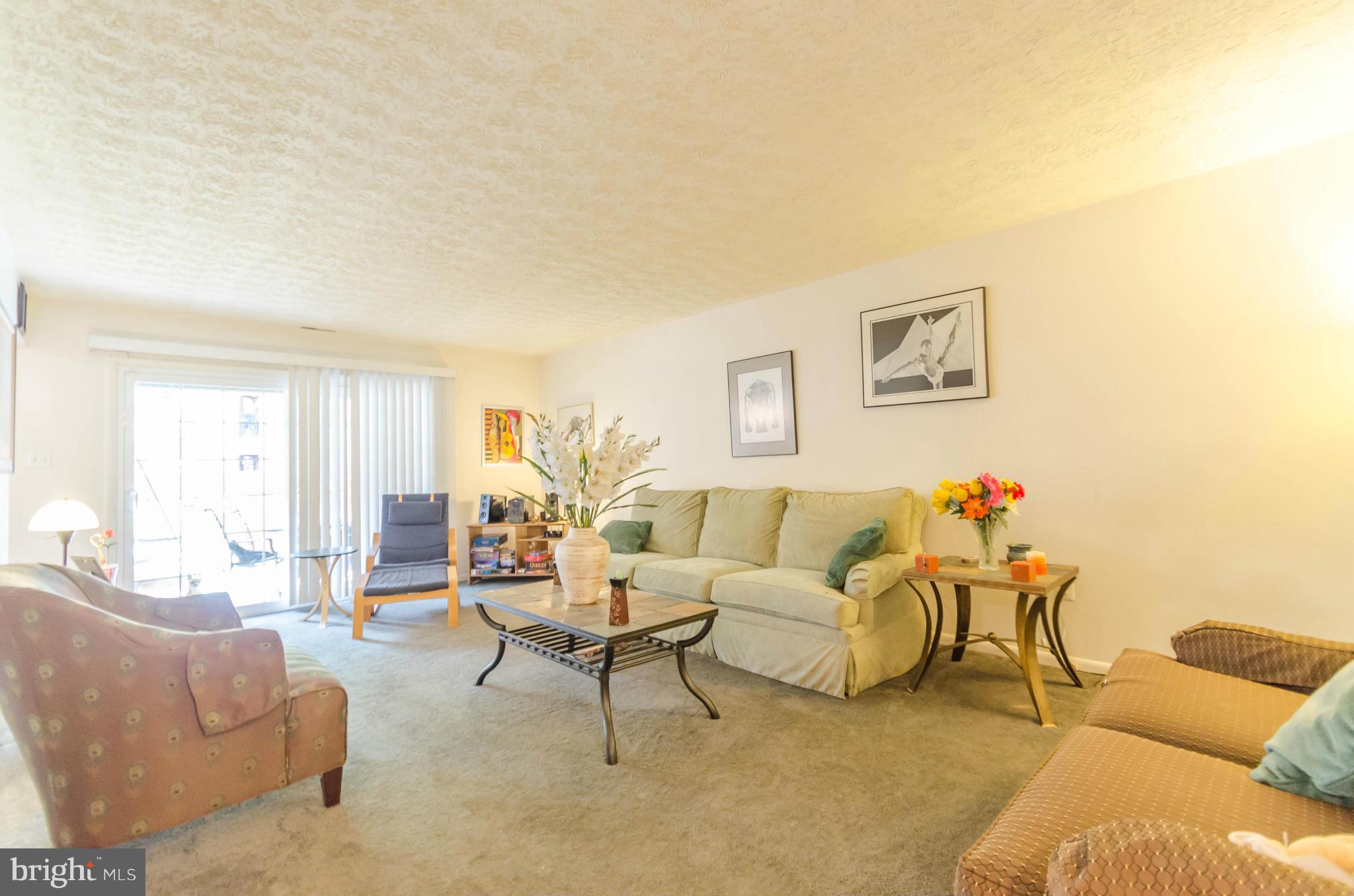 THE FALLS GARDEN - Residential