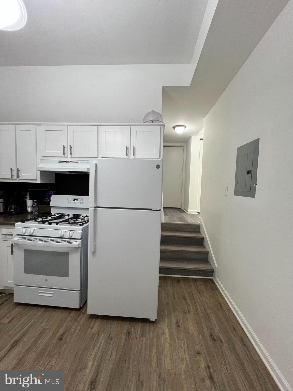 NORMANDIE ON THE LAKE II - Residential