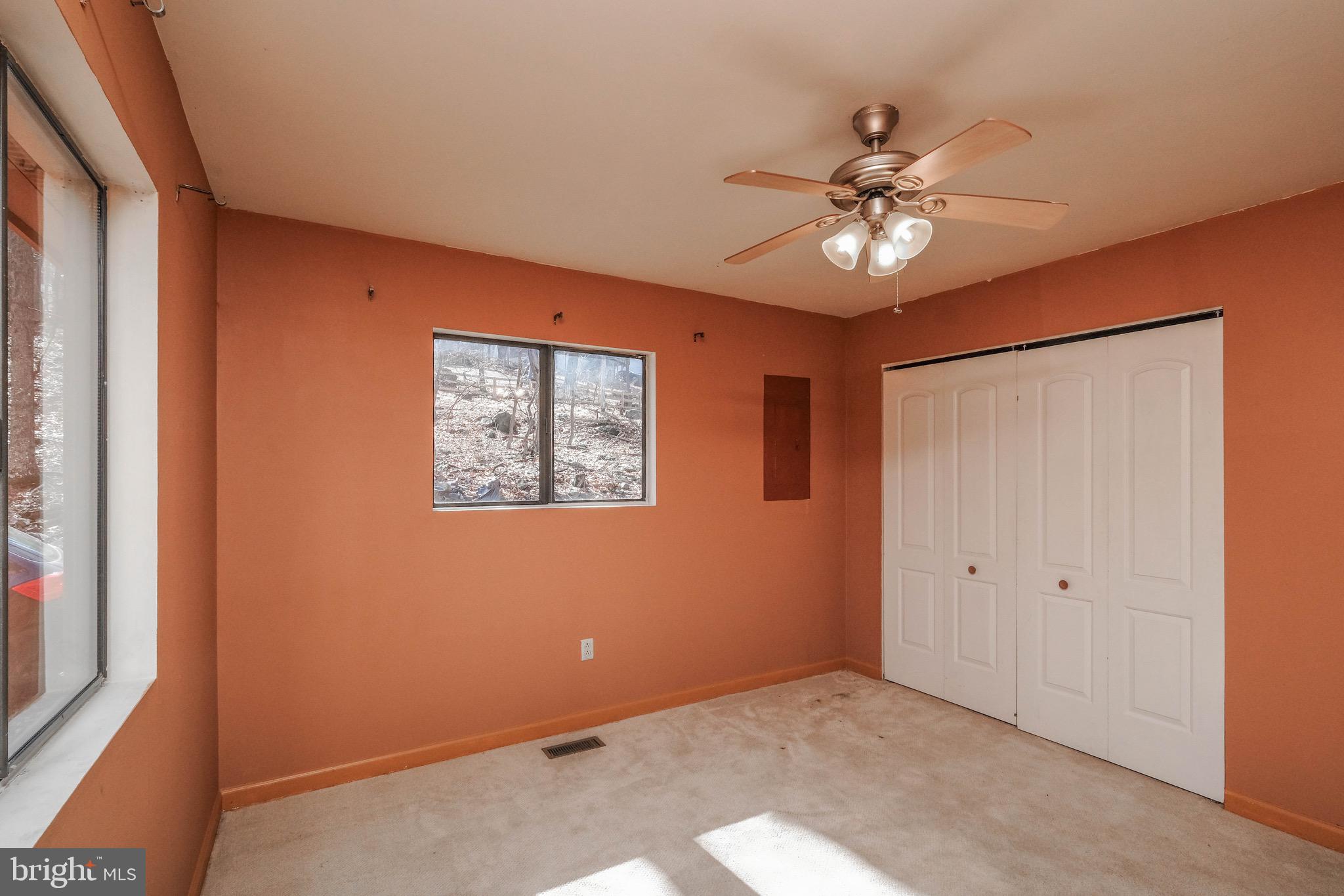 HIGH KNOB - Residential