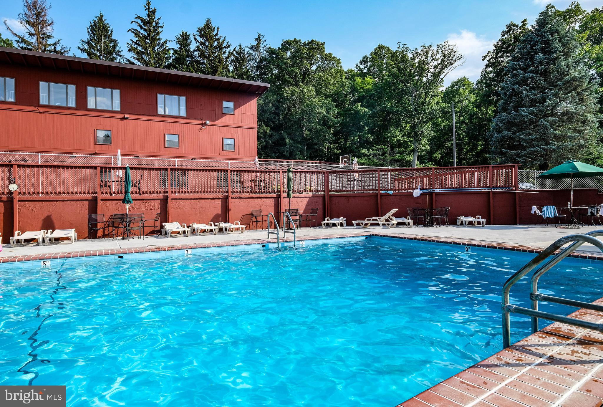 HIGH KNOB - Residential