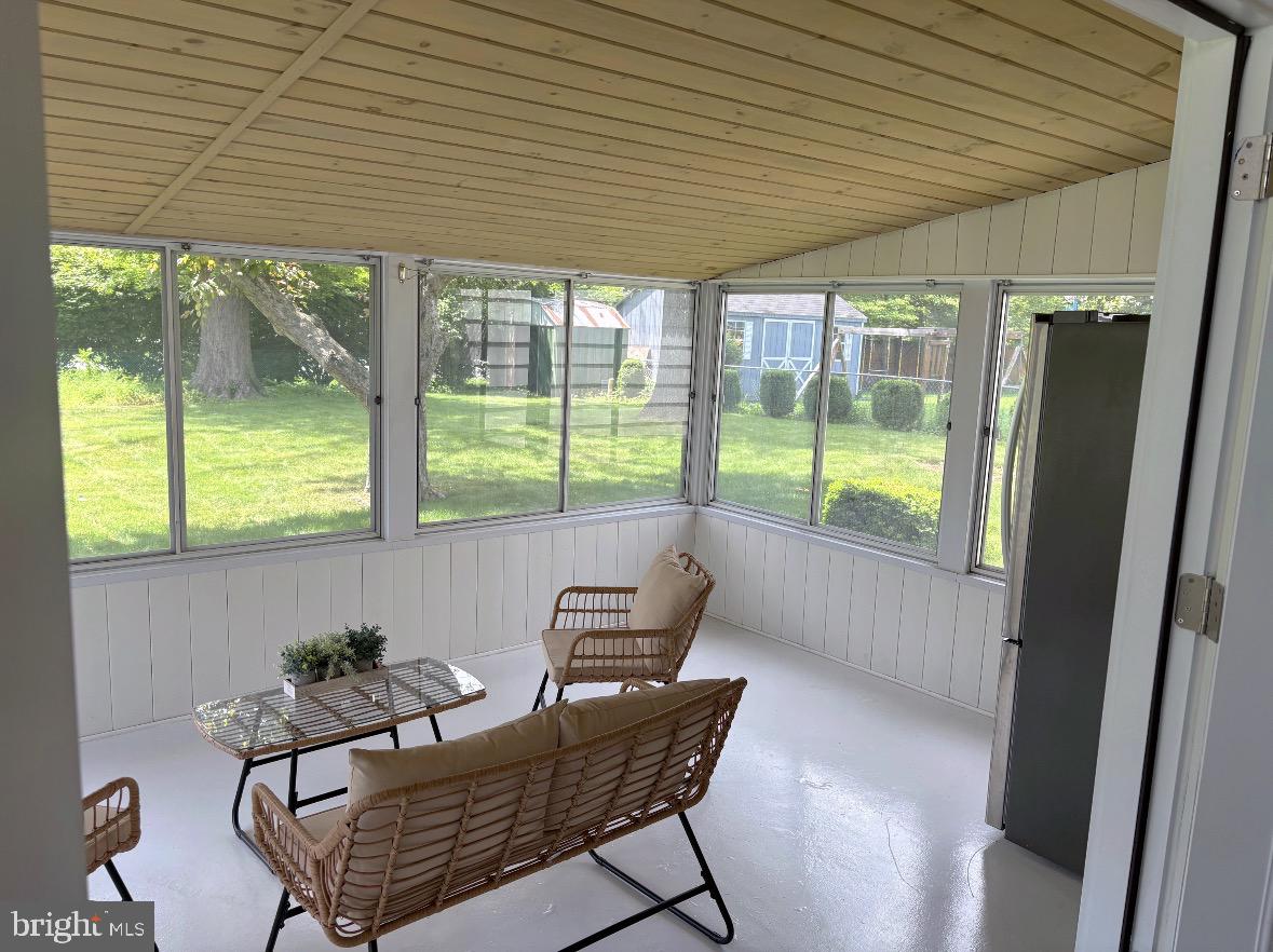 CEDAR CLIFF MANOR - Residential