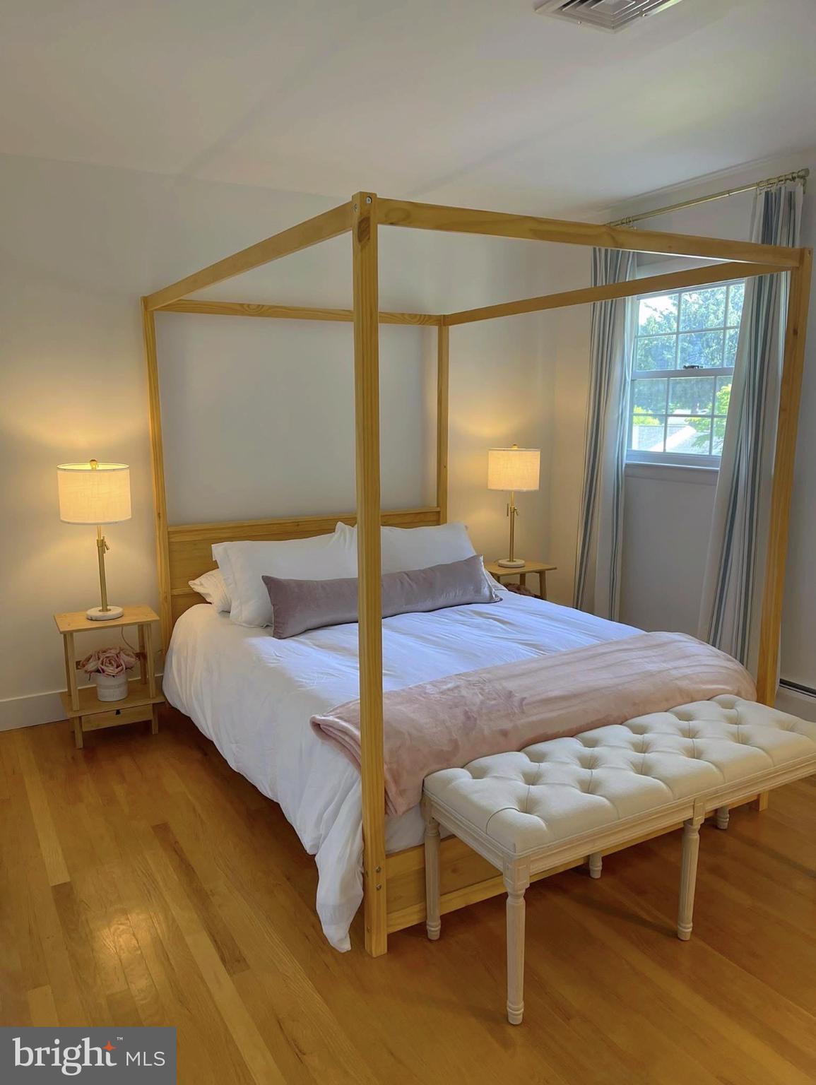 CEDAR CLIFF MANOR - Residential