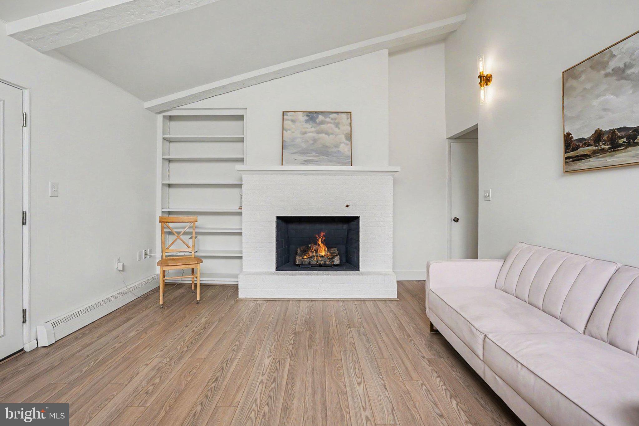 CEDAR CLIFF MANOR - Residential