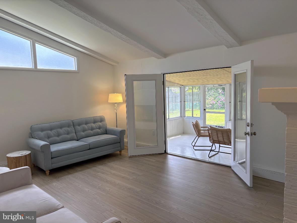 CEDAR CLIFF MANOR - Residential