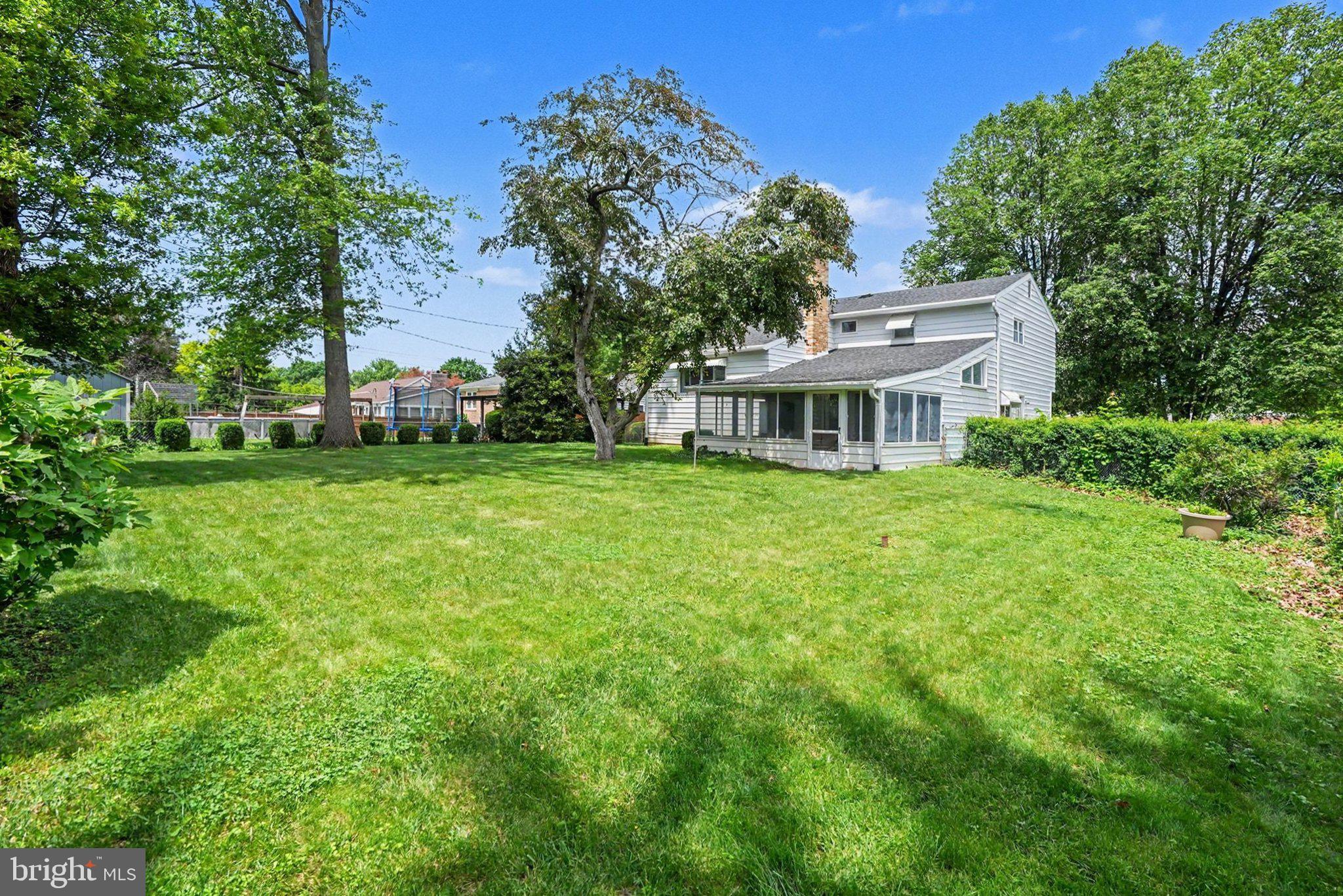 CEDAR CLIFF MANOR - Residential