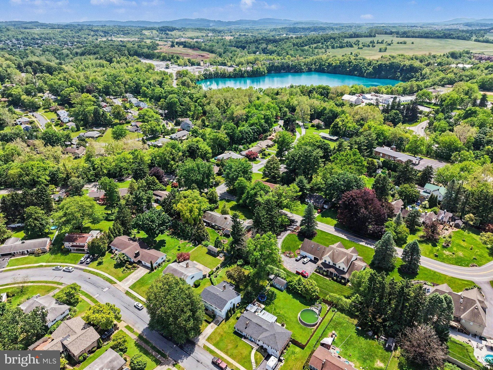 CEDAR CLIFF MANOR - Residential