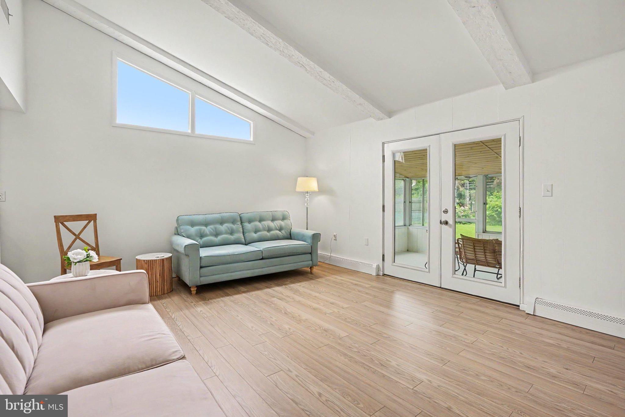 CEDAR CLIFF MANOR - Residential