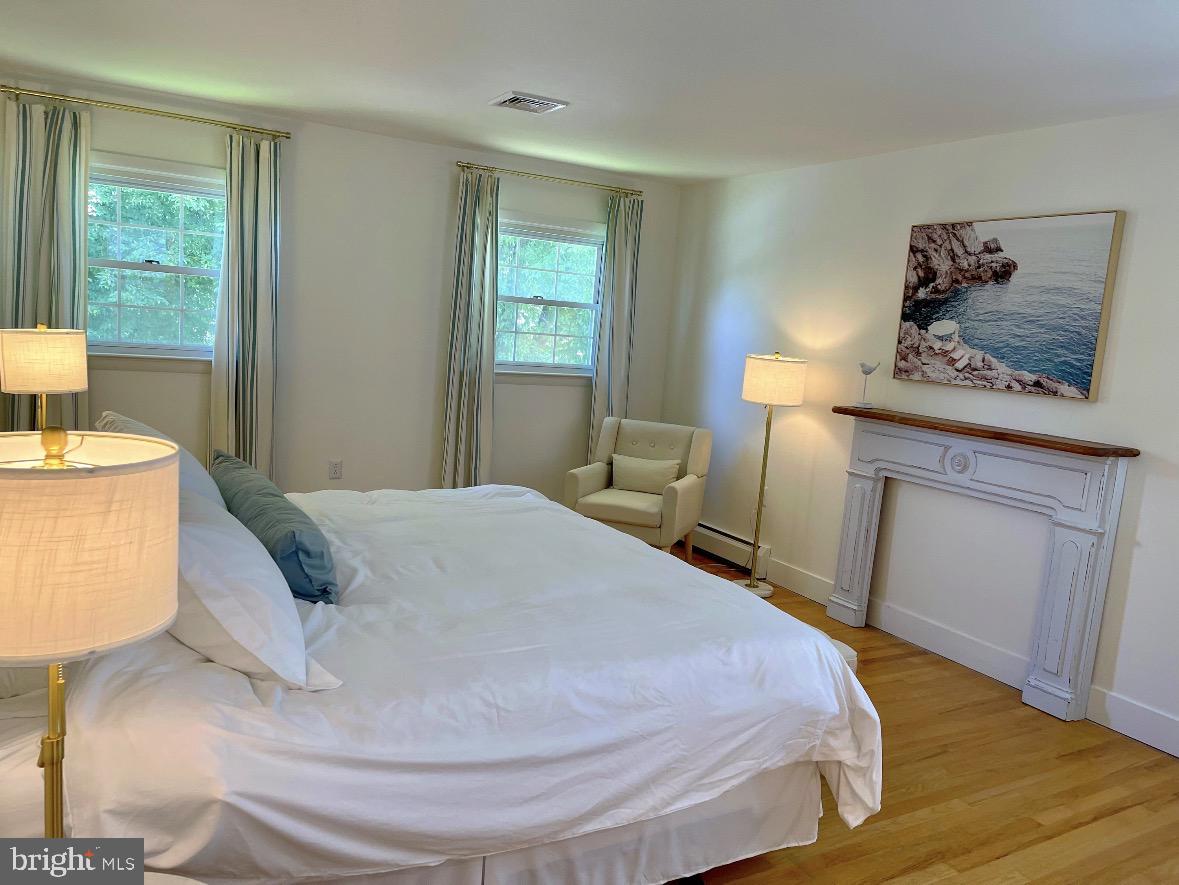 CEDAR CLIFF MANOR - Residential