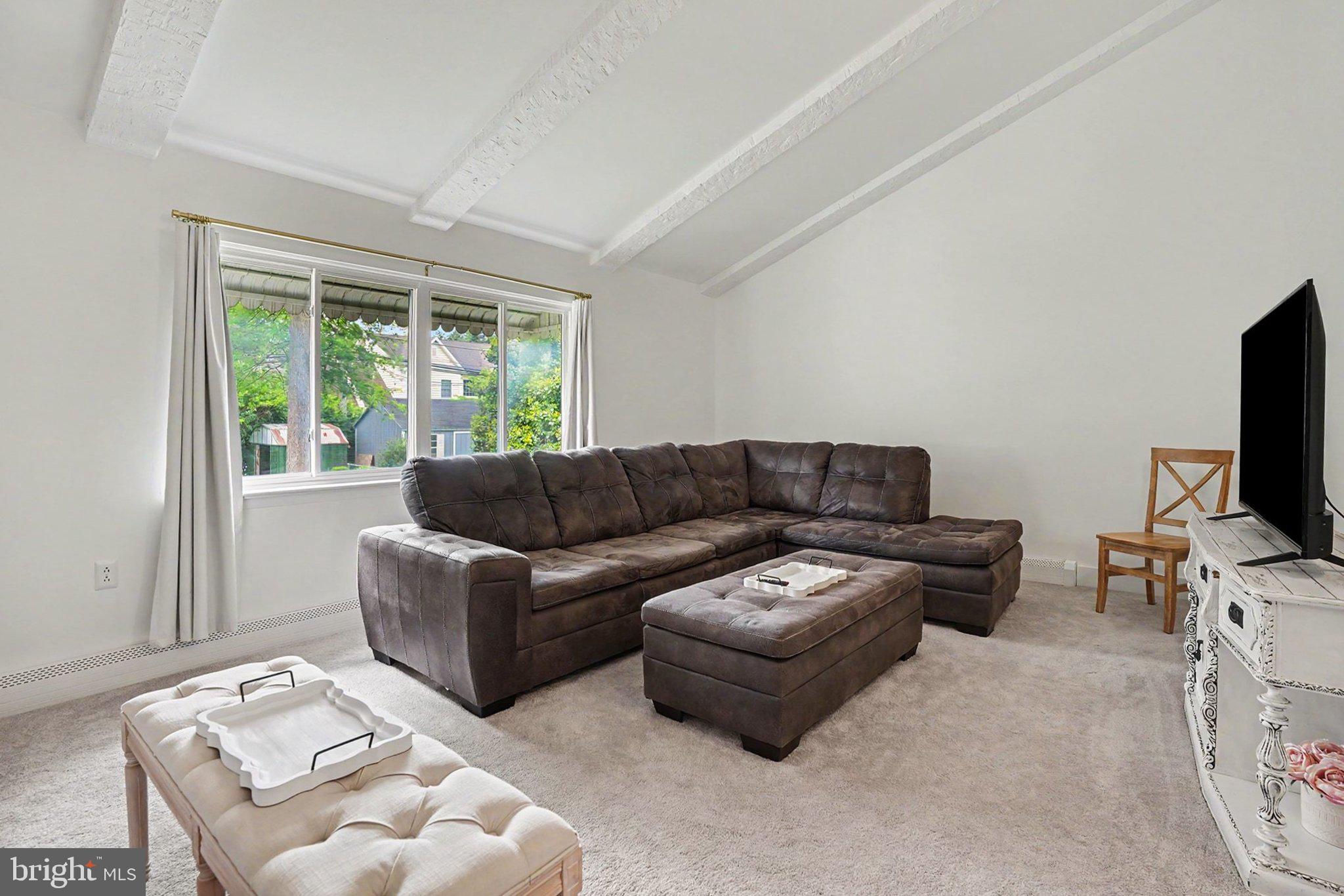 CEDAR CLIFF MANOR - Residential