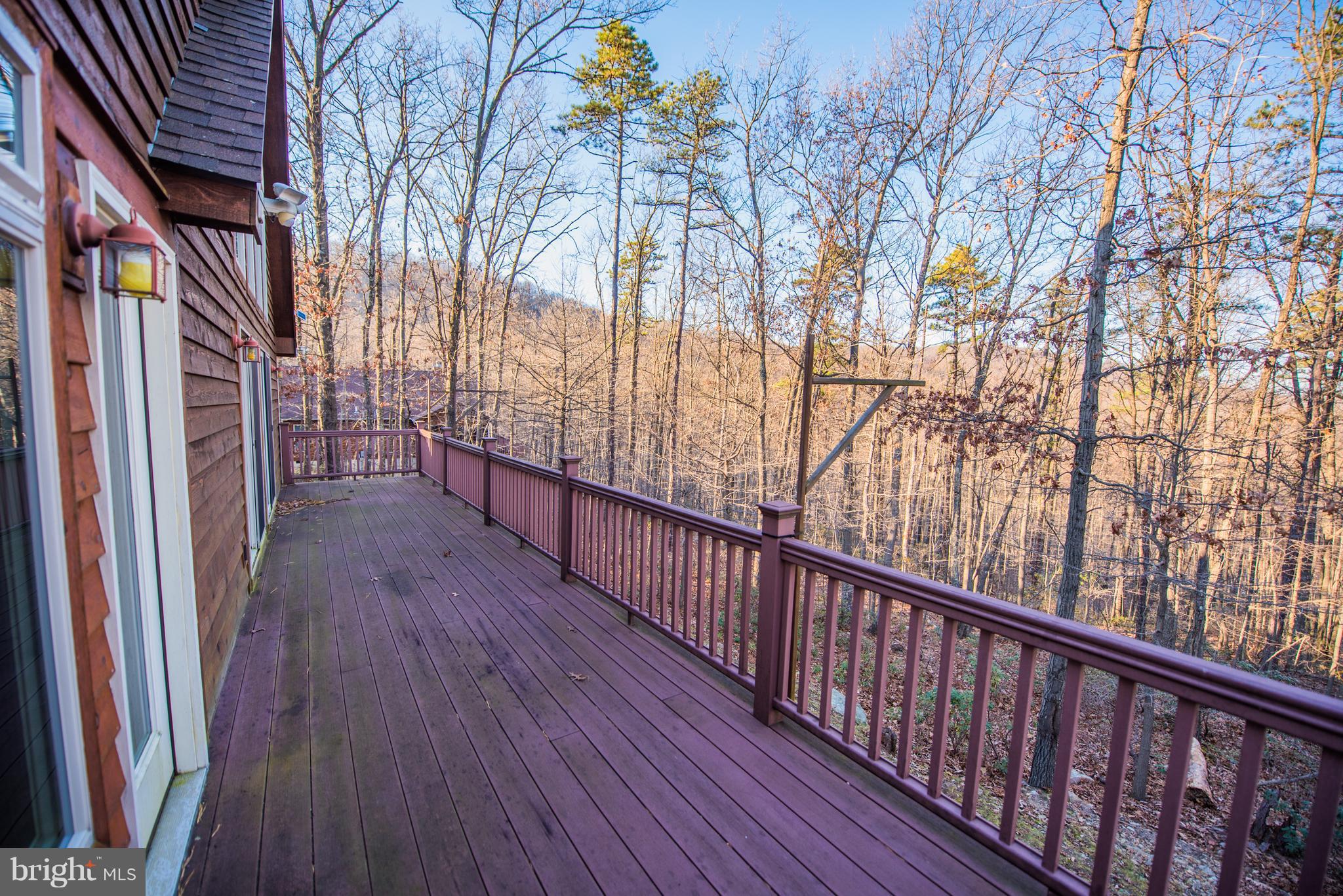 THE WOODS - Residential