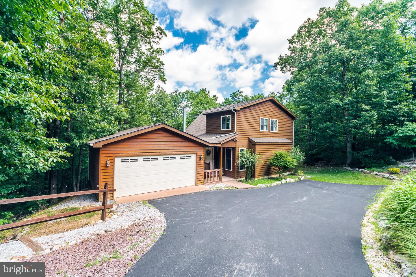 THE WOODS - Residential