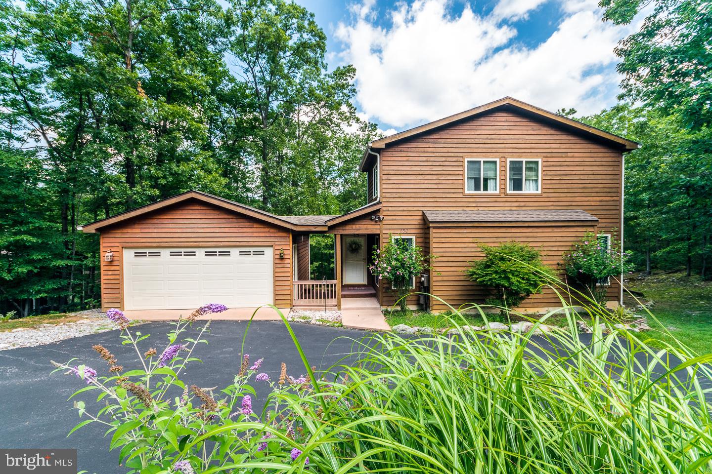 THE WOODS - Residential