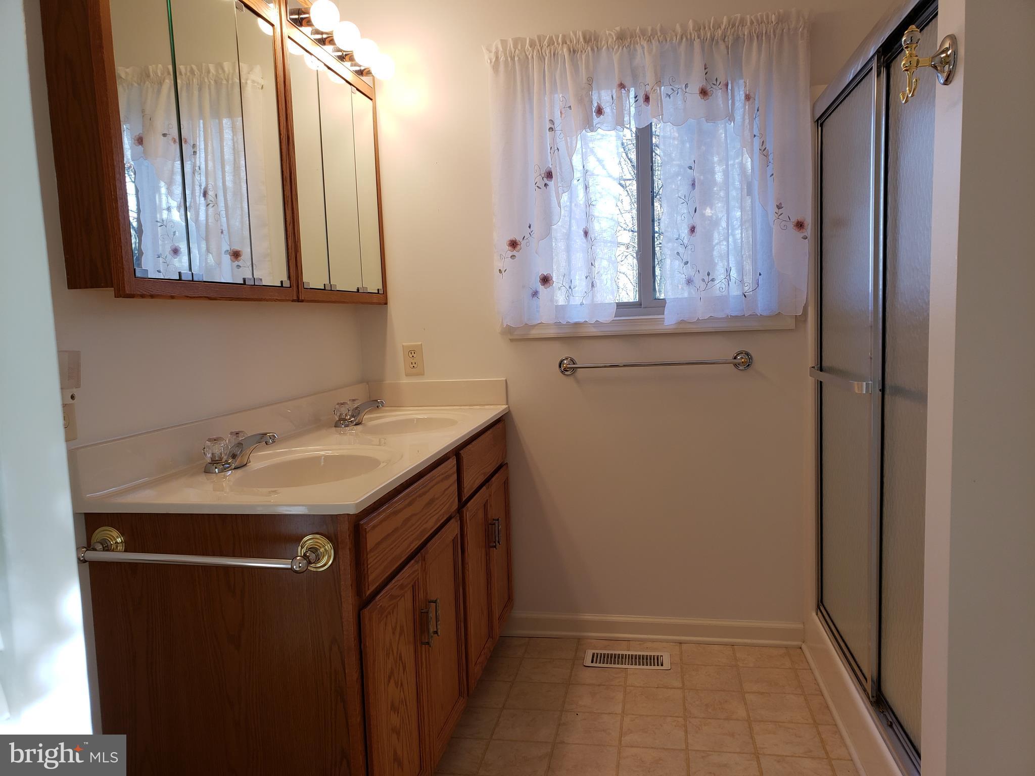 THE WOODS - Residential