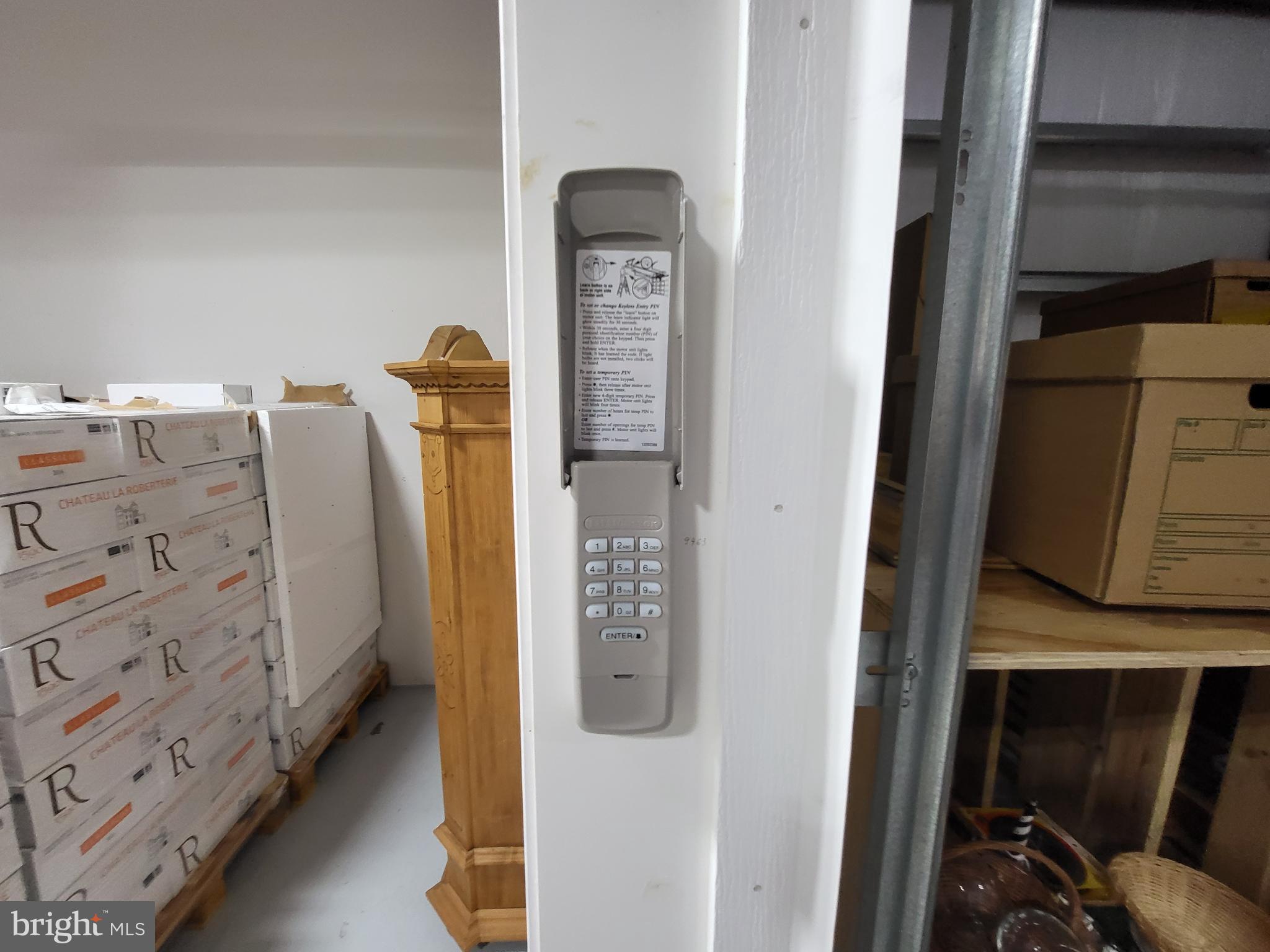 NR EASTON - Commercial Lease