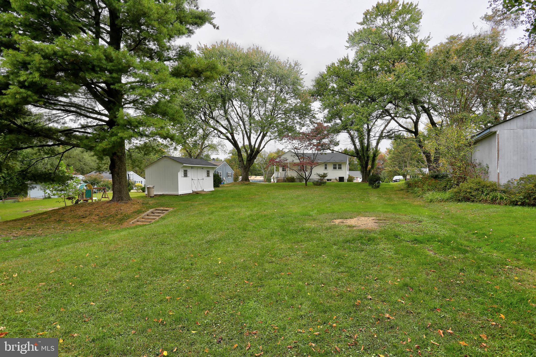 SHAREWOOD ACRES - Residential