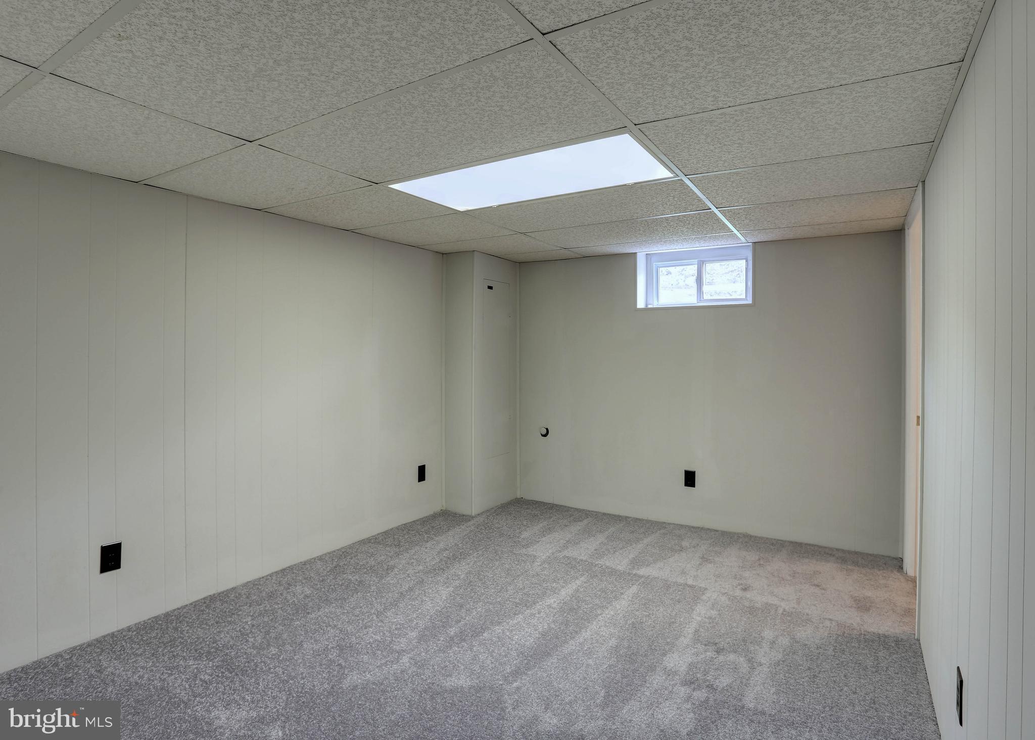 SHAREWOOD ACRES - Residential