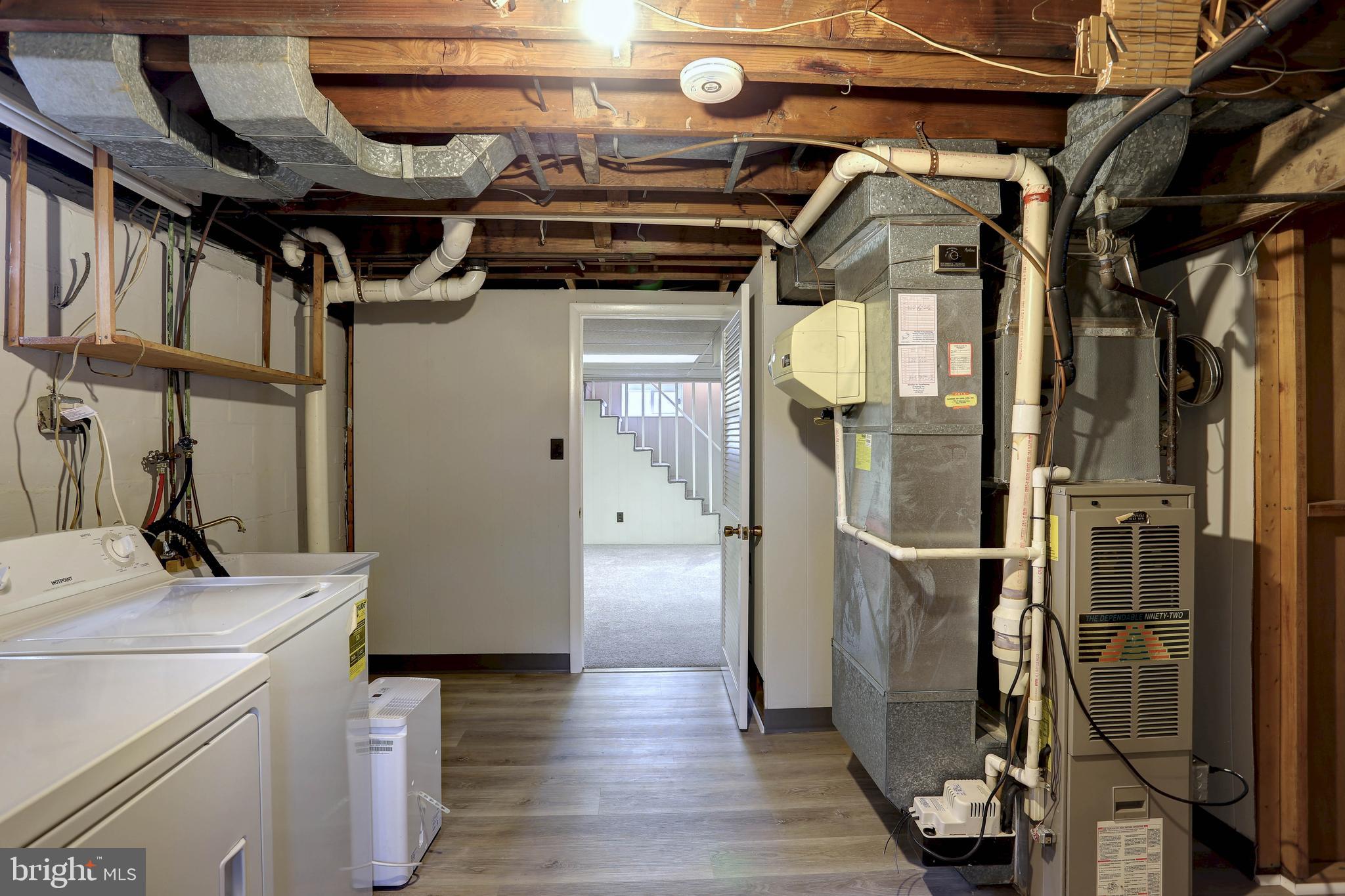 SHAREWOOD ACRES - Residential