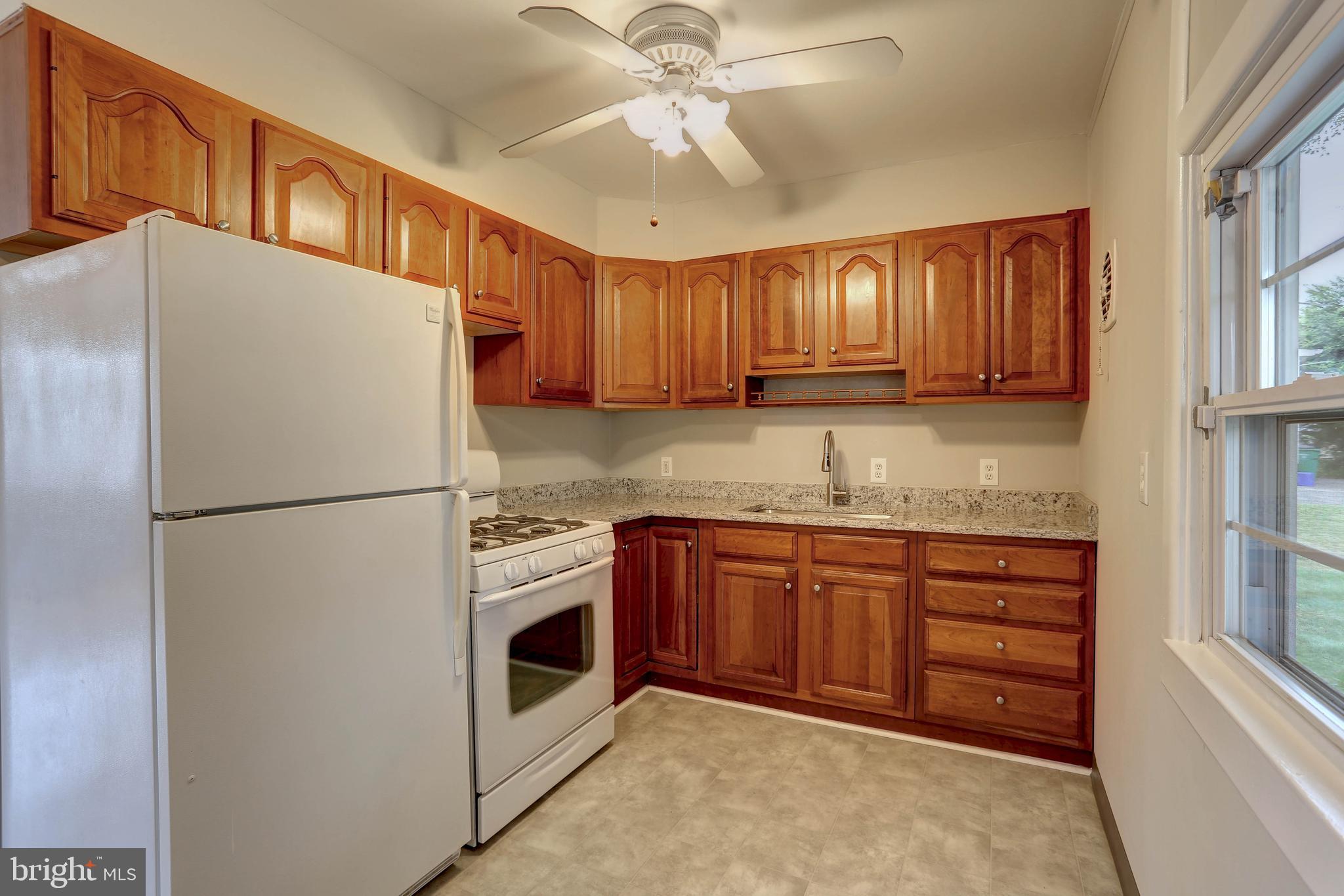 SHAREWOOD ACRES - Residential