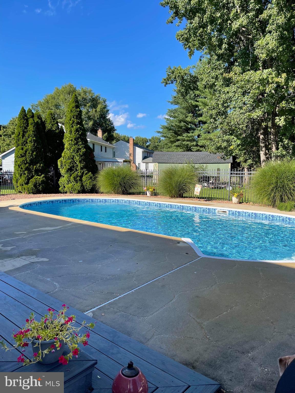 EUTAW FOREST - Residential