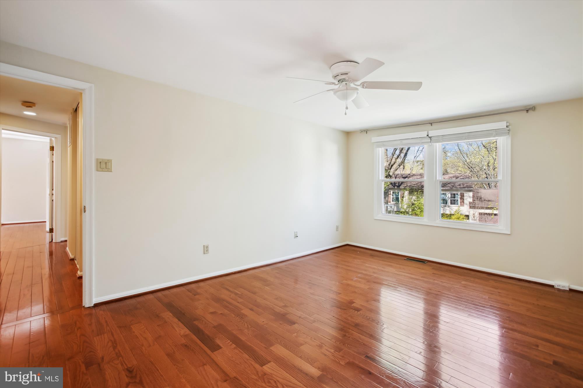 FOX MILL ESTATES - Residential