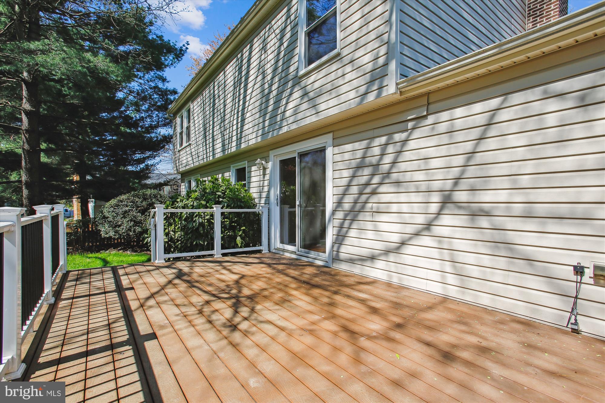 FOX MILL ESTATES - Residential