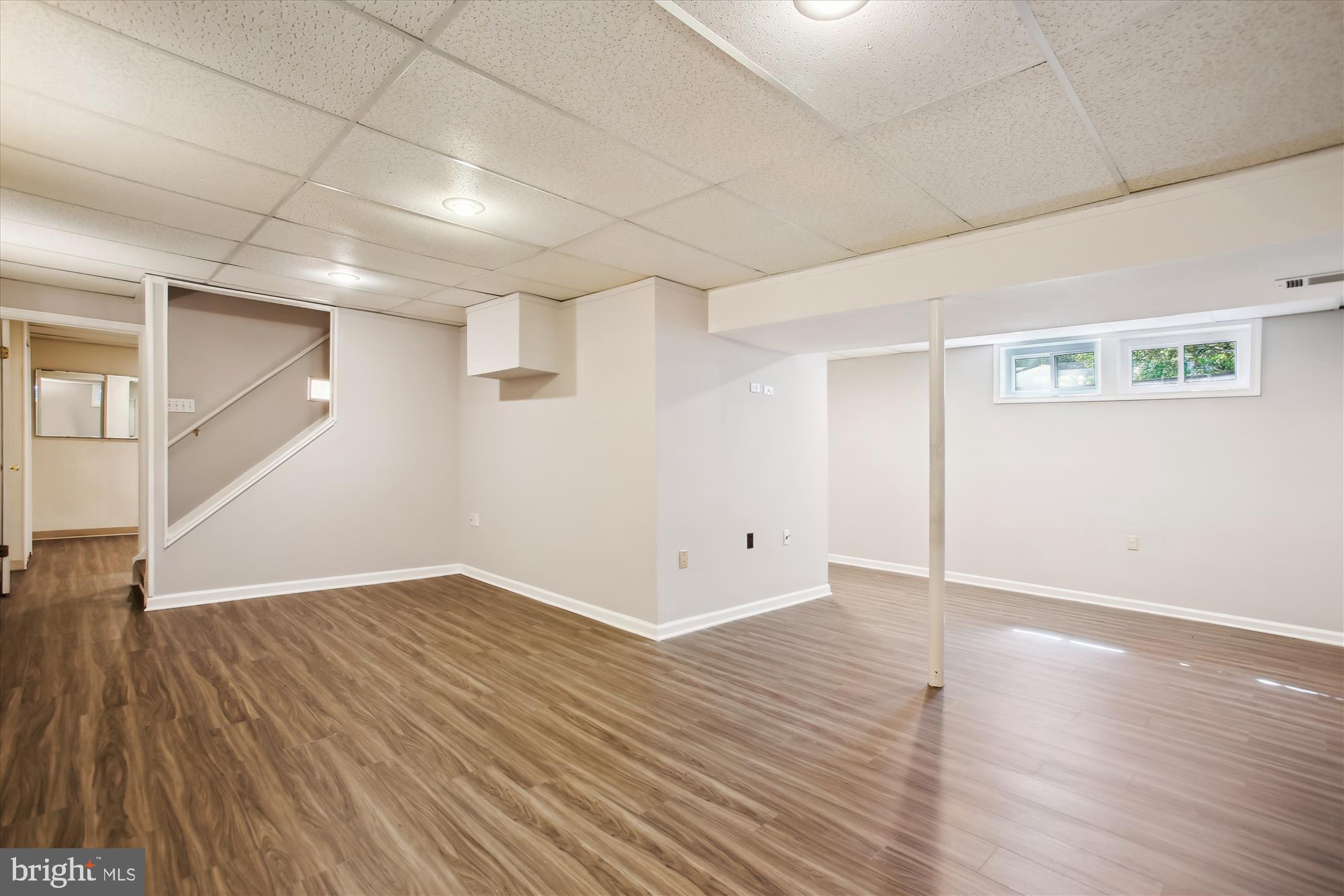 FOX MILL ESTATES - Residential