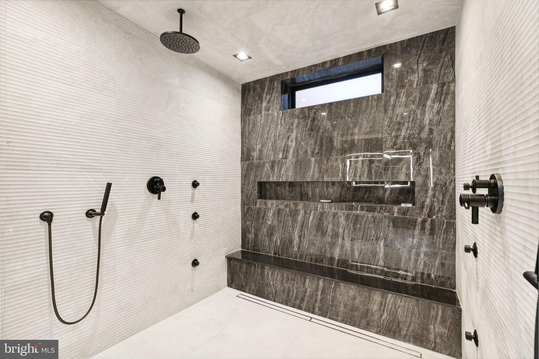 FITLER SQUARE - Residential