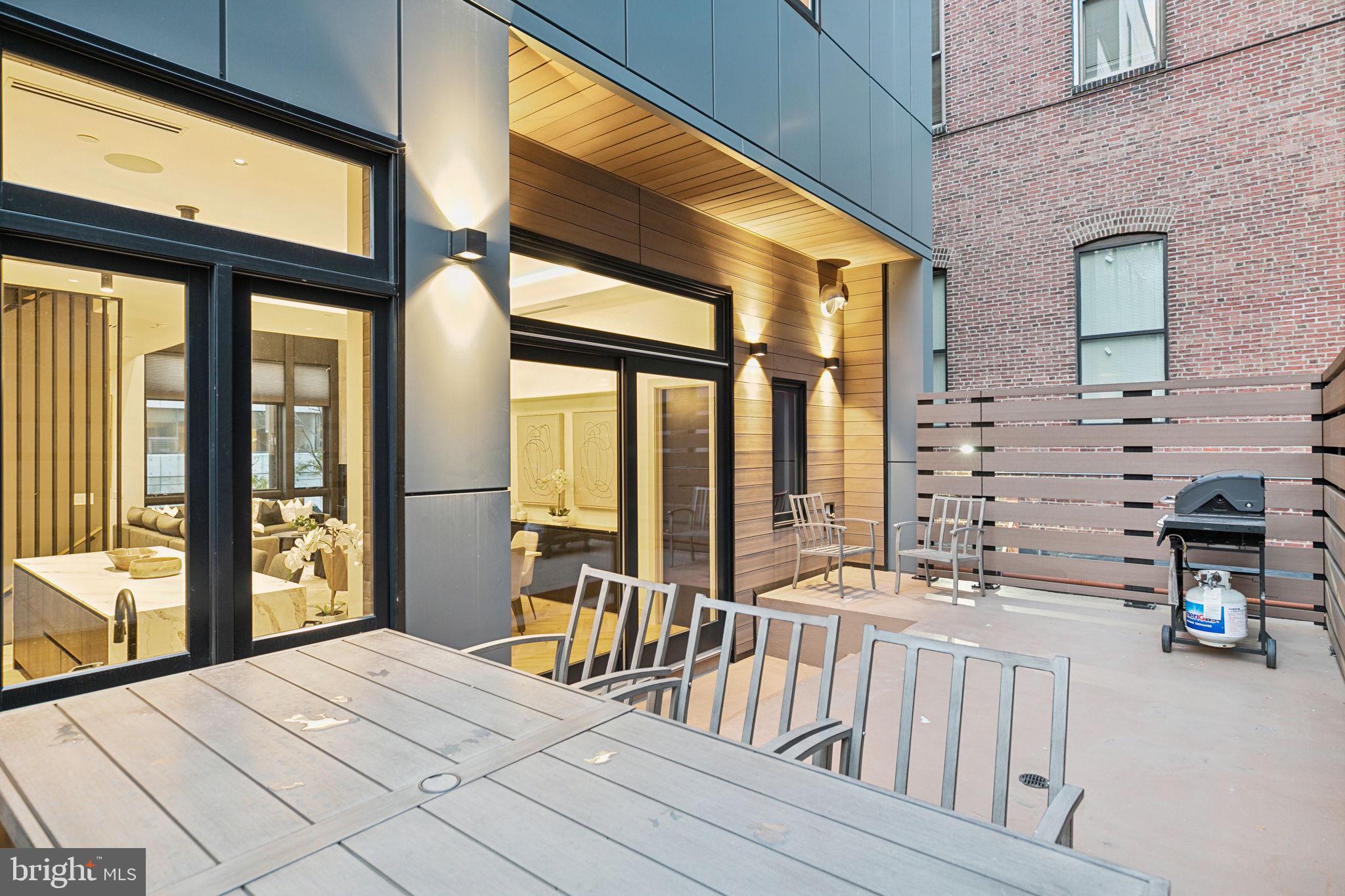FITLER SQUARE - Residential