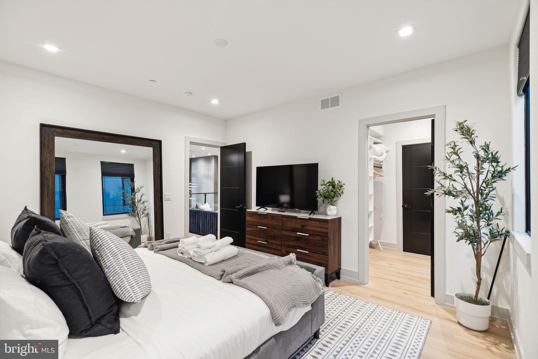 FITLER SQUARE - Residential