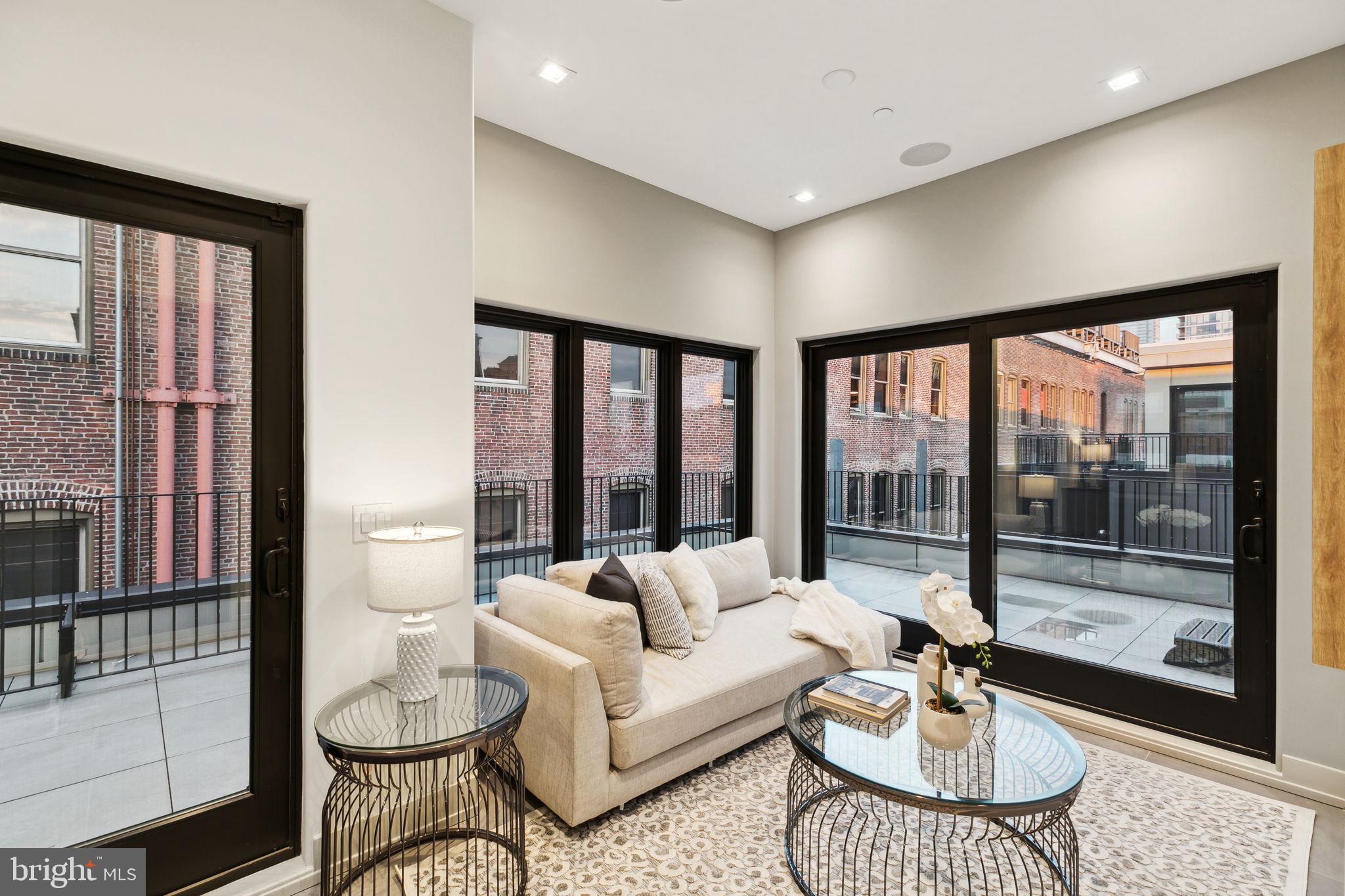 FITLER SQUARE - Residential