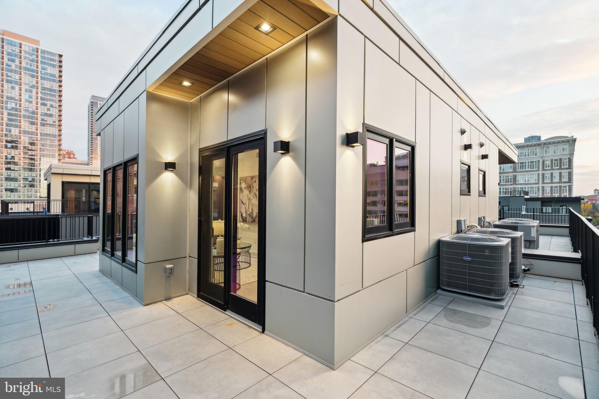 FITLER SQUARE - Residential