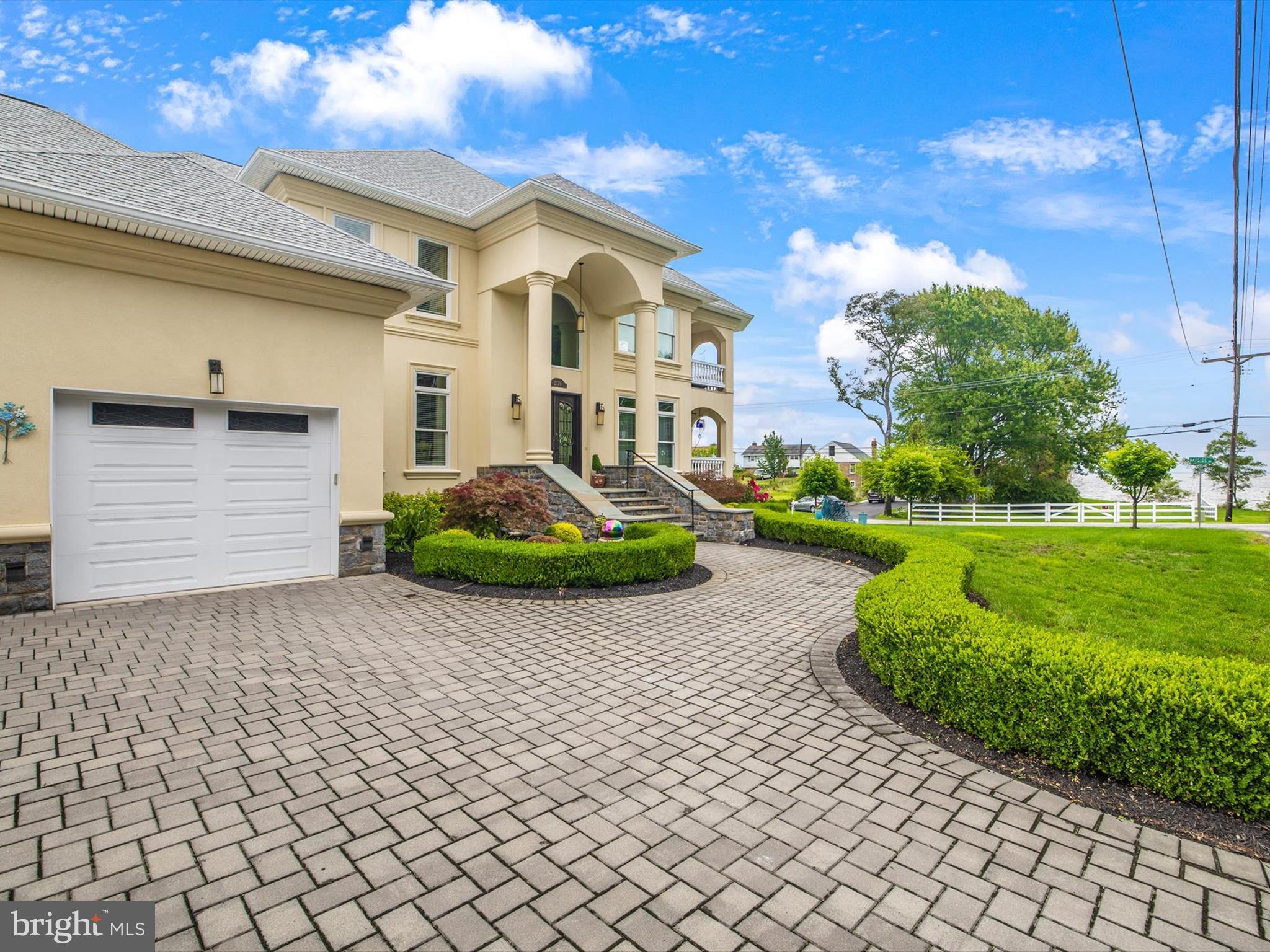 PINEHURST - Residential