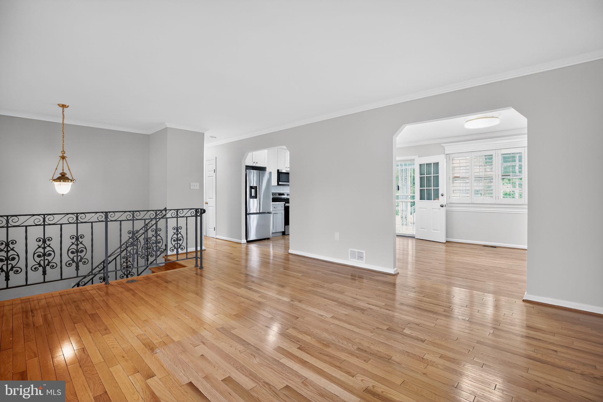 DARCEY MANOR - Residential