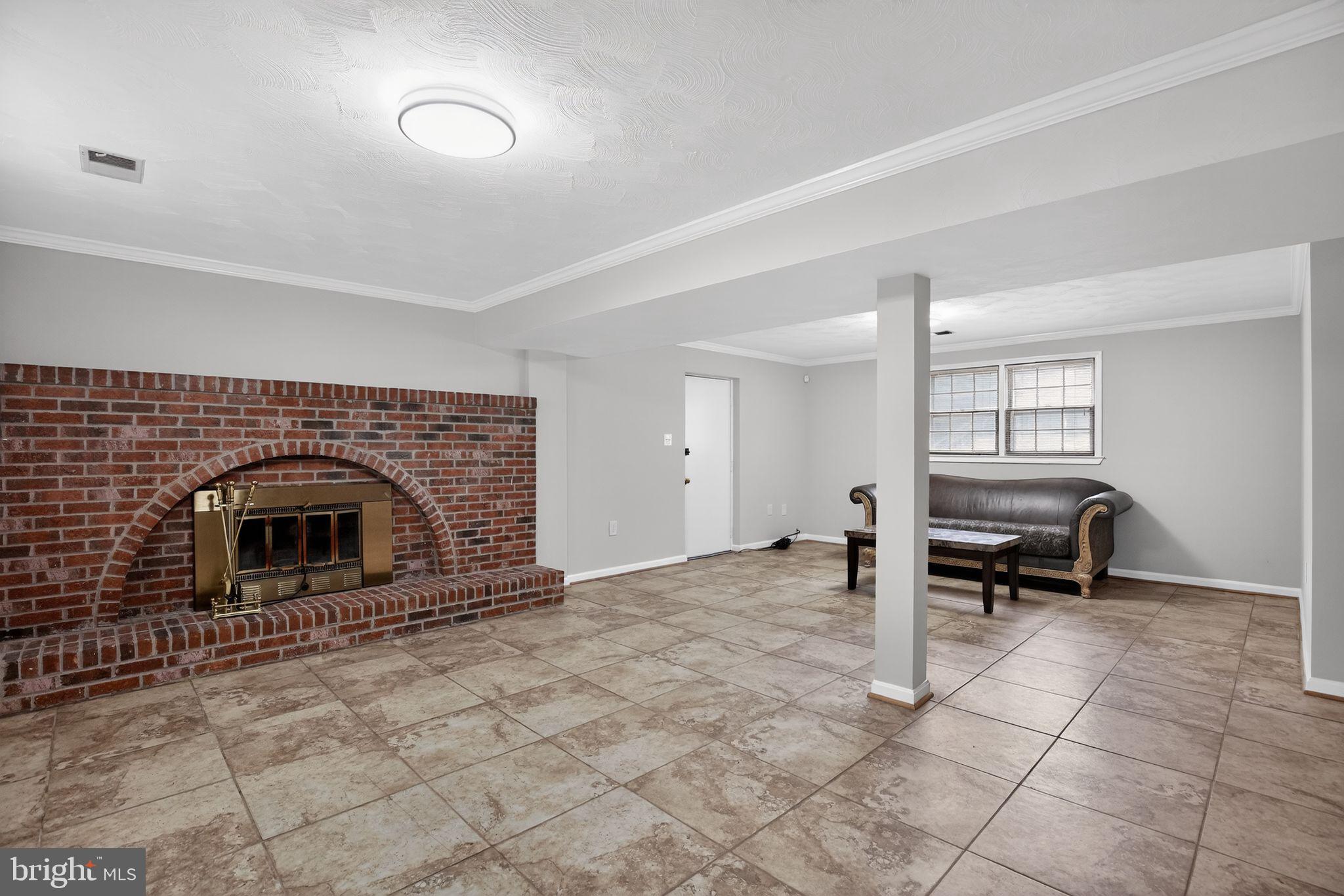 DARCEY MANOR - Residential