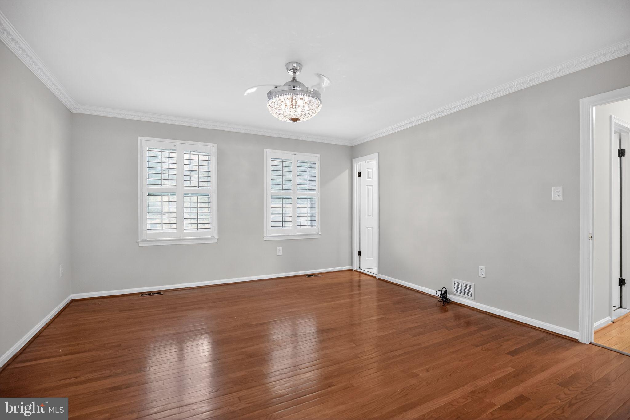 DARCEY MANOR - Residential