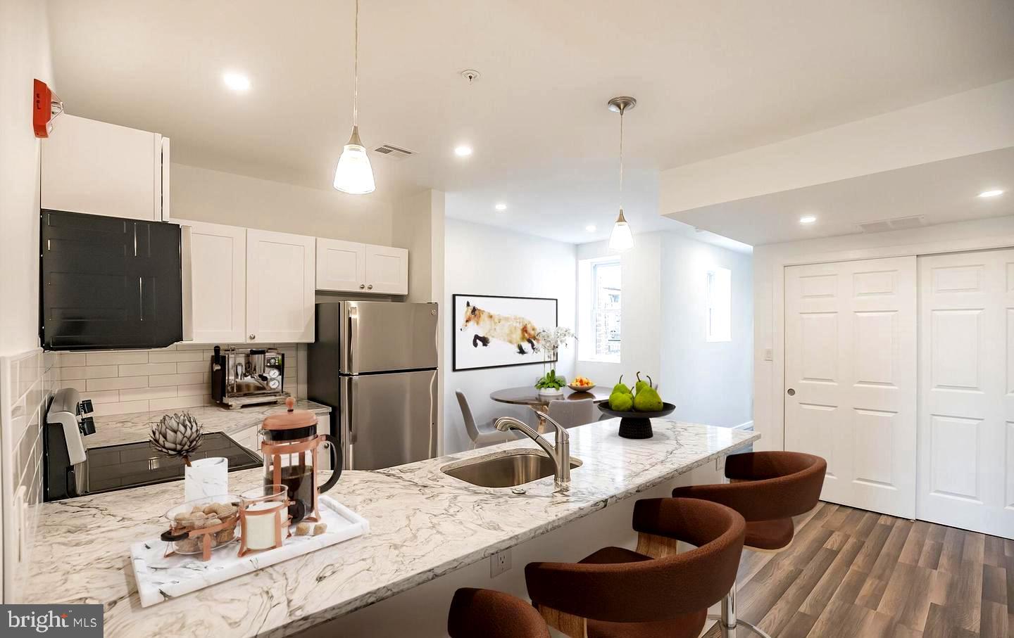 PHILADELPHIA (NORTHWEST) - Residential Income