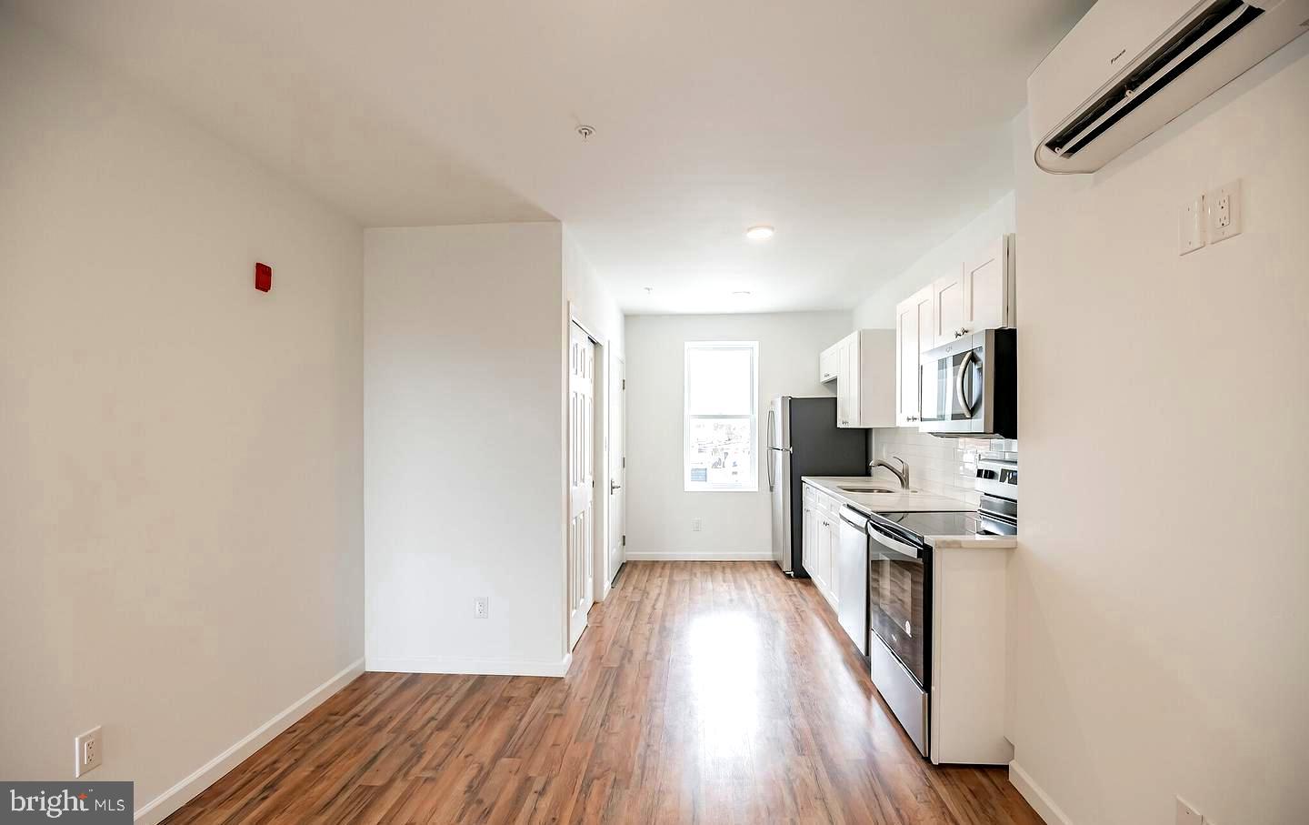 PHILADELPHIA (NORTHWEST) - Residential Income