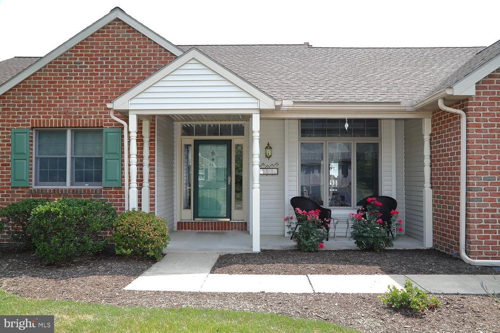 Photo of 13 VILLAGE DR, LITITZ, PA 17543 (MLS # PALA2036684)