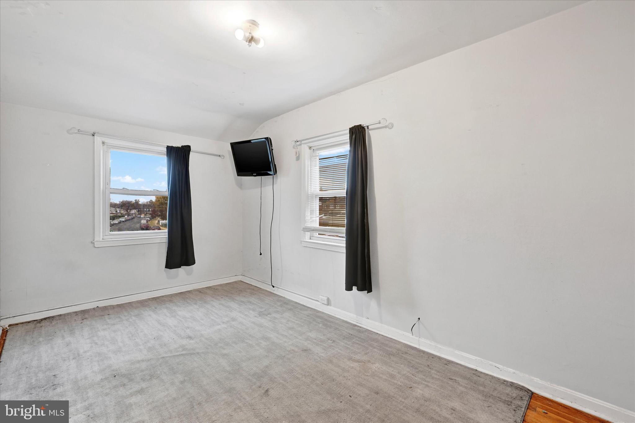 WEST INVERNESS - Residential