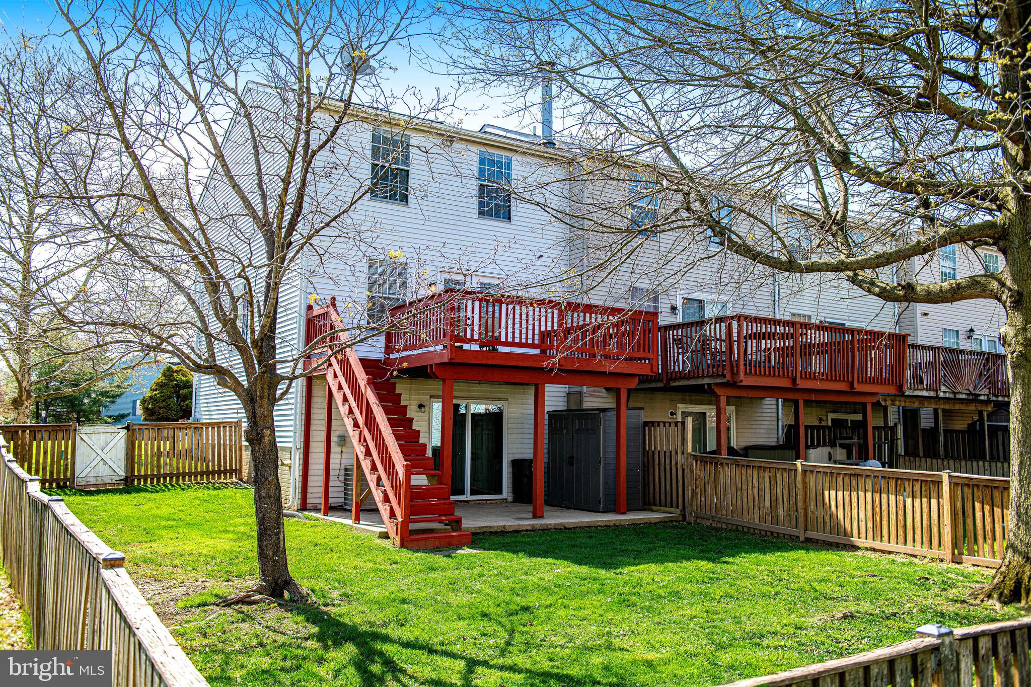 WEST SHORE - Residential