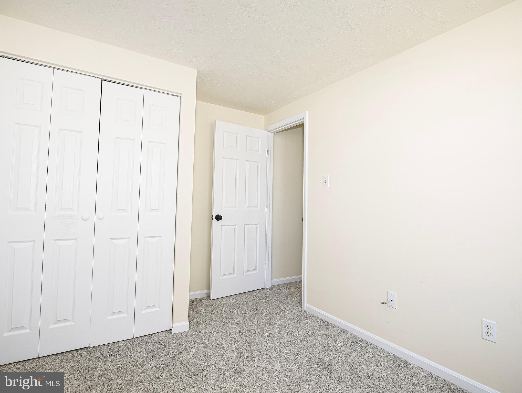 WEST SHORE - Residential