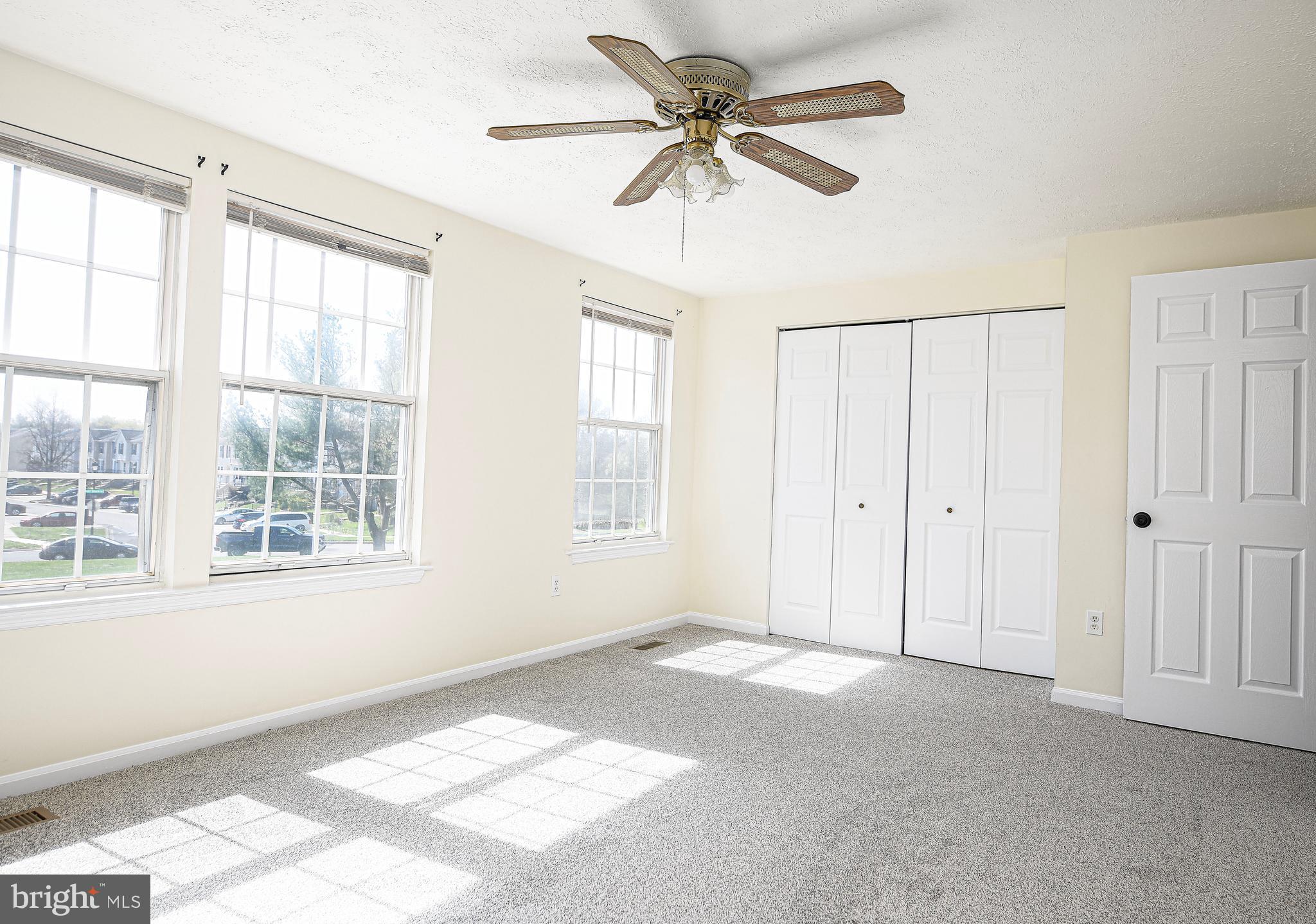 WEST SHORE - Residential