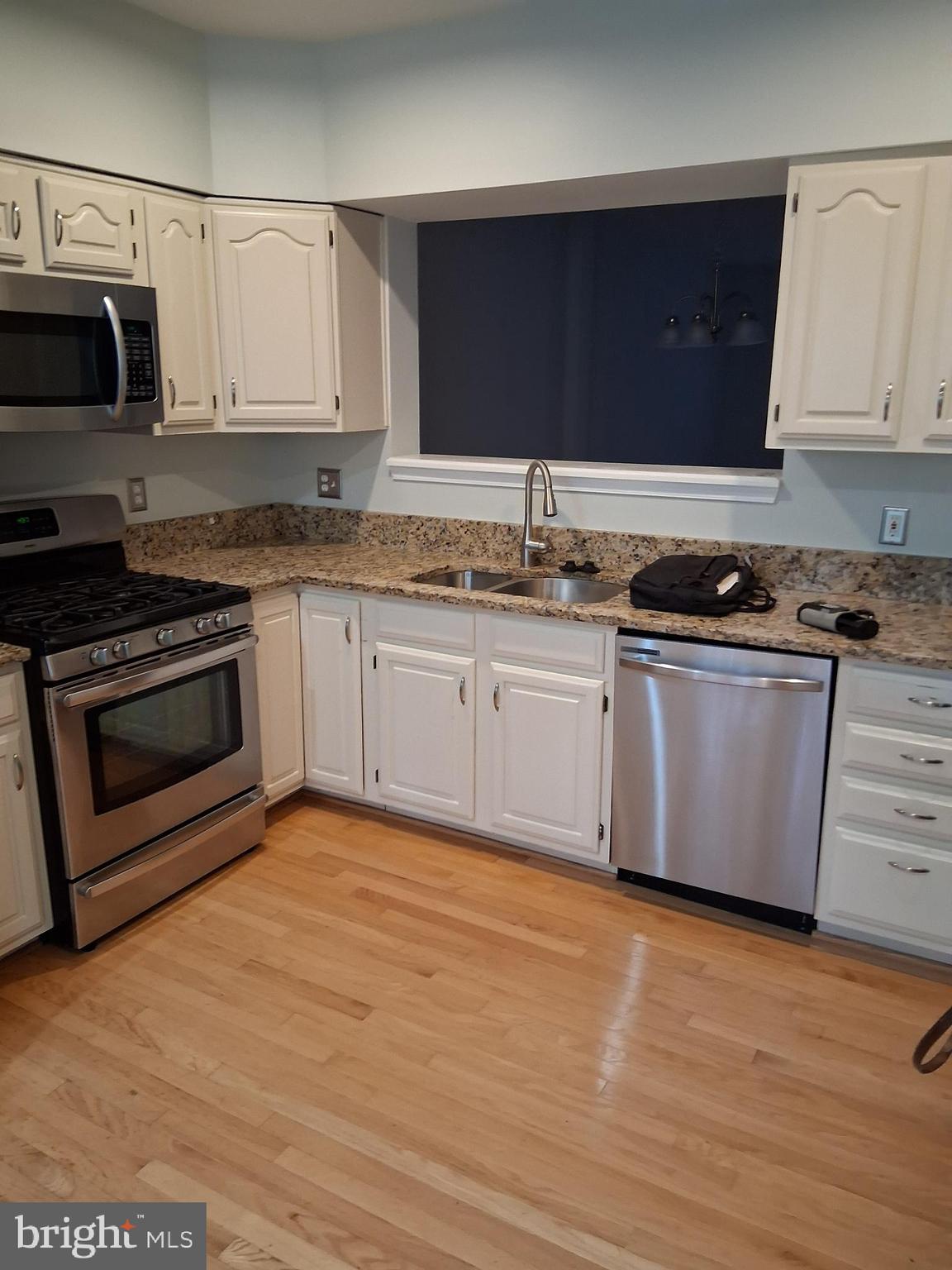 BALDWIN GROVE - Residential Lease