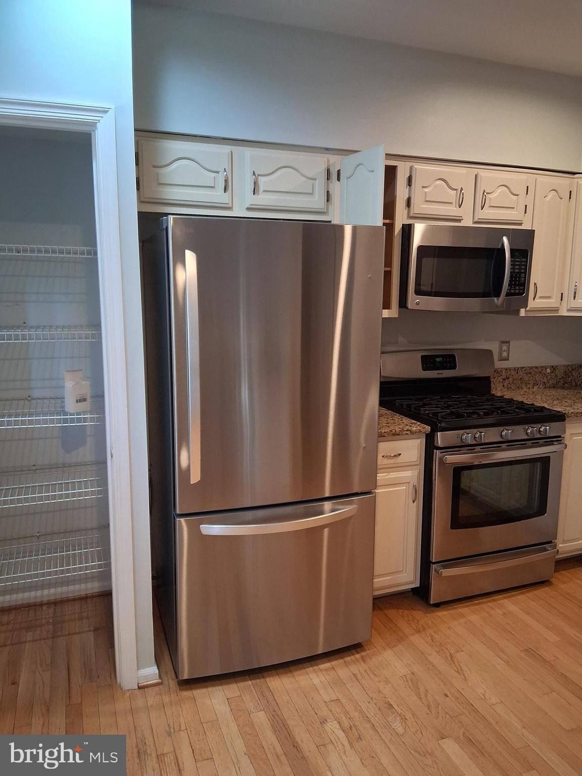 BALDWIN GROVE - Residential Lease