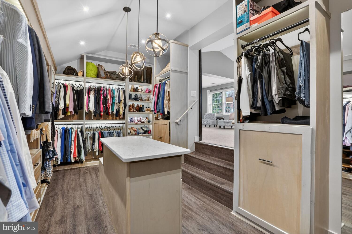 BRAMBLETON - Residential