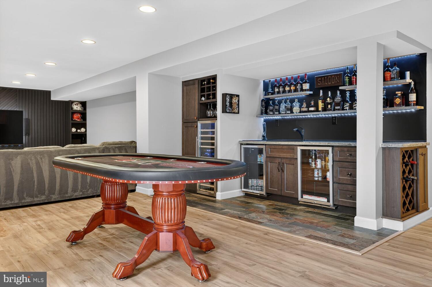 BRAMBLETON - Residential