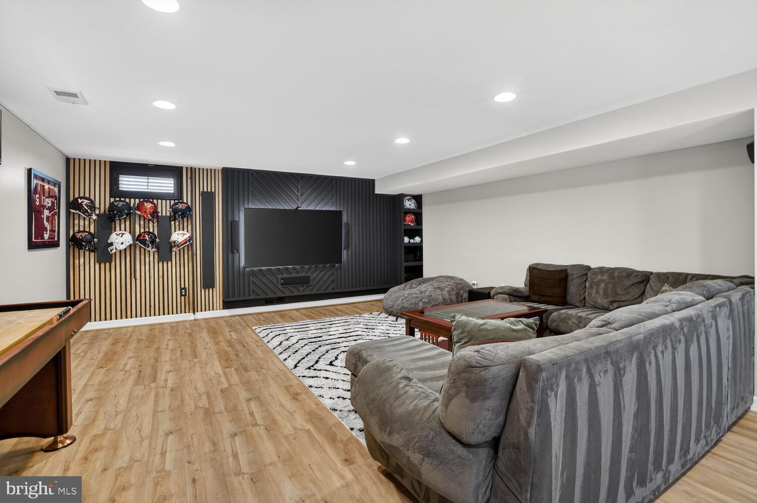 BRAMBLETON - Residential