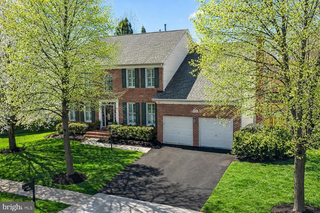 Photo of 22817 Portico Place, BRAMBLETON, VA 20148 (MLS # VALO2119628)