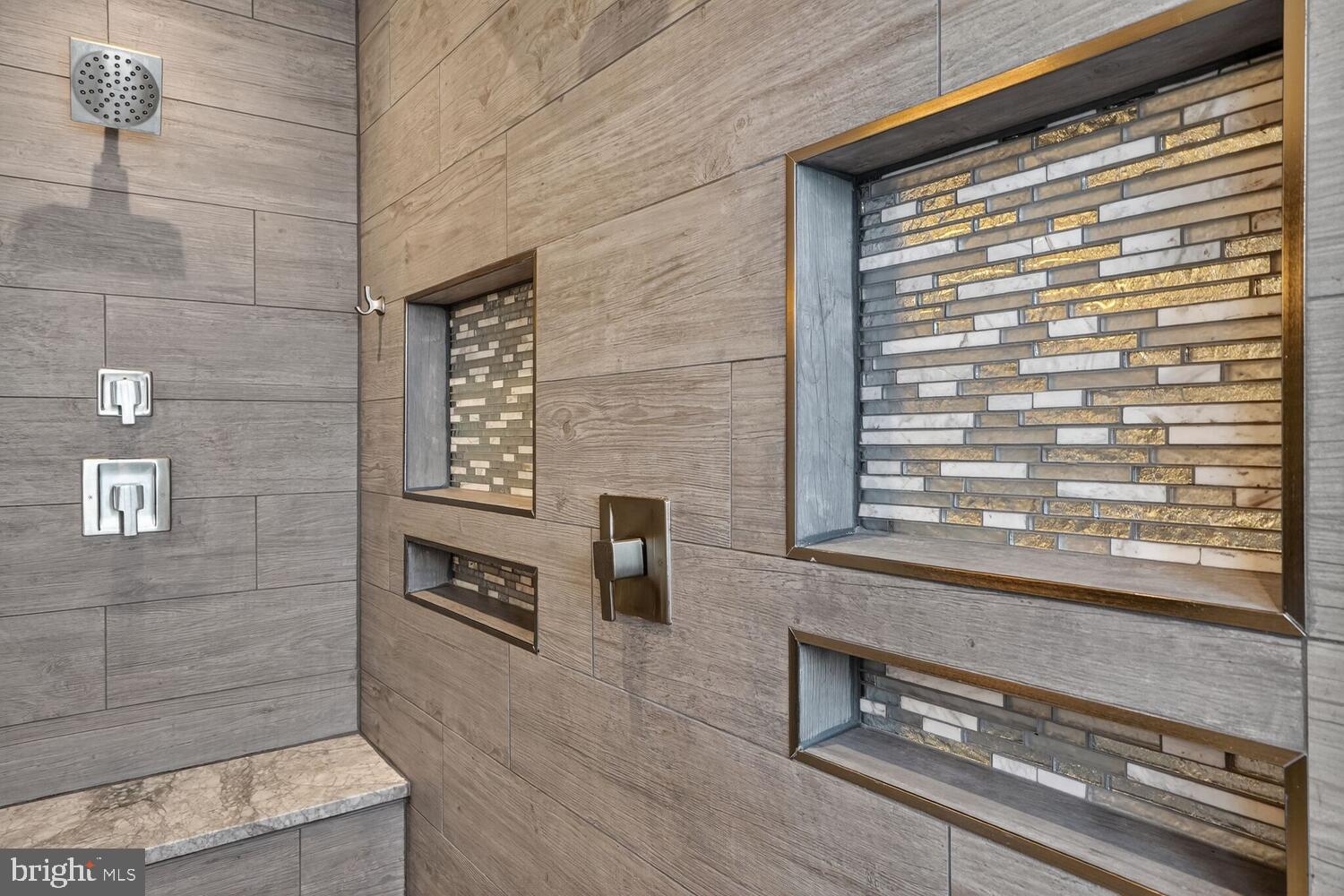 BRAMBLETON - Residential