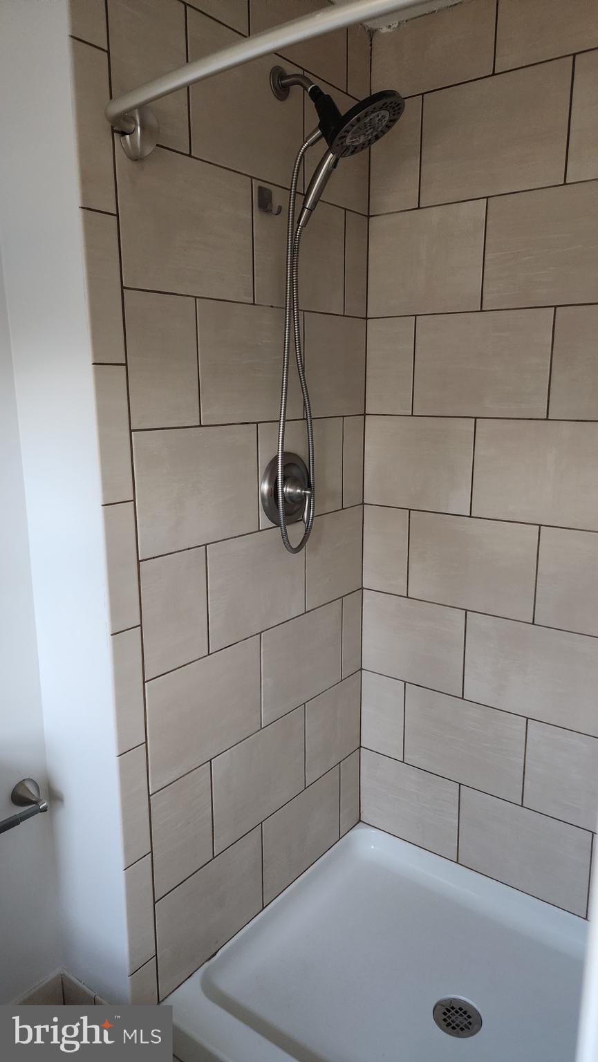 MERRYBROOK - Residential